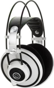 AKG Q 701 Weiß-Kopfhörer, Seitenansicht, schwarzer und grüner Bügelrahmen, offene schwarze und weiße Gehäuse, sichtbare Wandler
