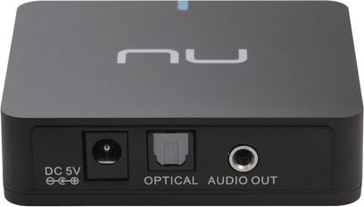 Nuforce BTR100 sort trådløs audio-sender, set forfra, med DC 5V-stik og optisk lydudgang