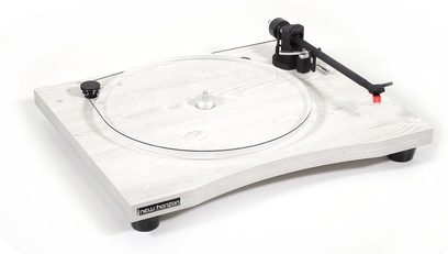 Toca-discos New Horizon 129 branco, vista de cima, braço de leitura preto, prato circular branco ranhurado, botões e interruptor pretos