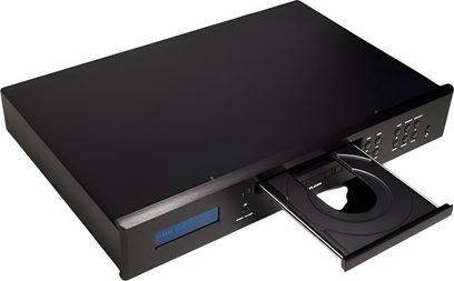 Svart Bryston BCD-3 high-end CD-spiller, med skuffen åpen, front med blått display og sideplasserte knapper