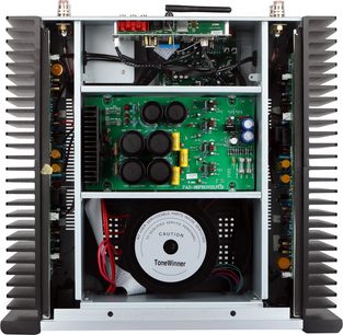 Tonewinner AD-86D integreret stereo transistorforstærker, indvendig visning med grønne printplader og stor cirkulær transformer