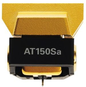 Audio Technica AT150Sa pladespiller-pickup, mat sort hus, forgyldt pickup-holder, set nedefra på gul baggrund