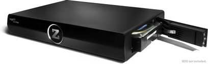 Zappiti One 4K HDR, sort multimedie-afspiller, set forfra og fra siden, front med logo, åben diskskuffe