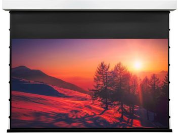 Розгорнутий екран Lumene Coliseum Silent UHD 4K 270C із гірським пейзажем на заході сонця