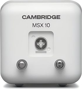Kompakt hi-fi-højttaler Cambridge Audio MSX 10 i hvid, set bagfra med metalterminaler og vægbeslag