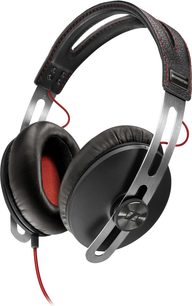 Sennheiser Momentum hovedtelefoner i sort, set fra venstre profil, ovale ørepuder i læder, polstret hovedbøjle, sølvfarvede metalskaller