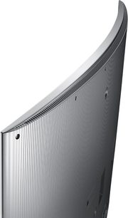 Samsung UE55JS9000-tv, set fra siden, buet skærm, smal metalramme, højttalergitter på siden