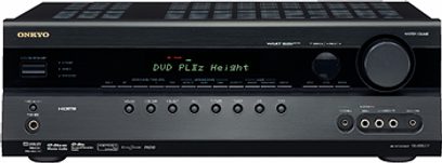 Onkyo TX-SR577 sort hjemmebiografsforstærker, frontpanel med "DVD PLIz Height"-display, knapper og stik på forsiden