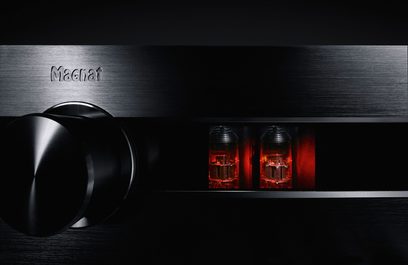 Magnat MA 900