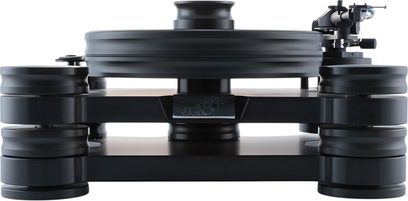 Платівка для вінілу Transrotor Dark Star Reference RB880, вид спереду, матовий чорний акриловий корпус з підвішеним товстим диском, чотири циліндричні ножки, складені одна на одну, та тонарм справа
