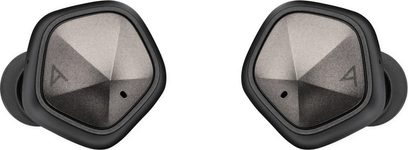Otevřená hifi sluchátka Astell&Kern AK UW100 černá, pohled zepředu na obě sluchátka, trojúhelníkový tvar, kovová mřížka