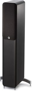 Sort lakeret gulvhøjttaler Q Acoustics Concept 50, set forfra, vertikal rektangulær form med sort gitter på forsiden