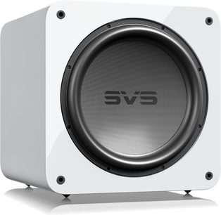 Aktivní subwoofer SVS SB-5000 R|Evolution v bílé klavírní úpravě, pohled zepředu z mírného úhlu s černým kruhovým reproduktorem