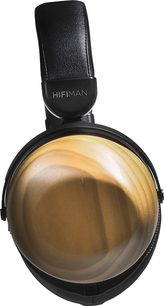 Hifiman HE-R10D sort hovedtelefoner, runde gyldne ørepuder set fra siden, hovedbøjle i sort læder med indskriften "HIFIMAN"