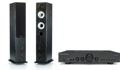 Cambridge Audio Azur 351A sort hi-fi-forstærker og to sorte Bronze BX5 gulvhøjtalere, set forfra