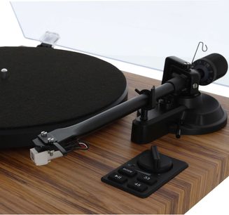 Gramofon Enova HIFI Vision 2 SET v provedení Dark wood (tmavé dřevo), ořechová barva, černé rameno, přehrávací hlava, ovládání 33/45 otáček, pohled zepředu