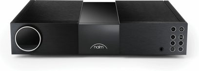 Naim Audio NAC 332 stereo ön amplifikatör, ön panel, siyah fırçalanmış alüminyum kasa, sol tarafta krom kaplı yuvarlak alüminyum düğme, ortada Naim logosu, sağ tarafta yedi dairesel ışıklandırılmış düğme, ön panelde kulaklık bağlantı noktası