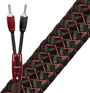 Høyttalerkabel fra Audioquest Type 9, 2 x 2 m, svart og rød fletting, bananplugger med sølvbelegg, røde kontakter, nærbilde