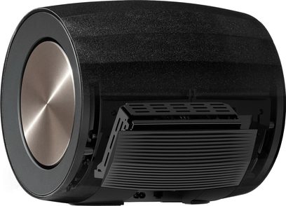 Bowers & Wilkins Formation Bass sort subwoofer, set i perspektiv forfra, sort gitter, stik på bagsiden