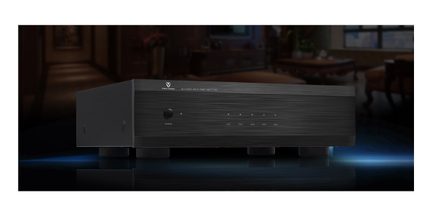 Tonewinner AD-5100PA sort multikanals effektforstærker, frontplade i børstet aluminium med LED-indikatorer på fronten