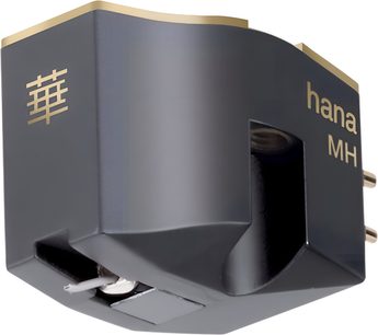 Cellule phono Hana MH v matnej antracitovo sivej kovovej skrinke, so zlatými nápismi a hranami, viditeľnou zlatou čítačkou a zlatými konektorami, pohľad z trojštvrtinového uhla spredu