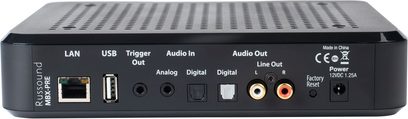 Russound MBX-PRE tinklo garso grotuvas, priekinis vaizdas, su LAN, USB, trigger out, analoginiais ir skaitmeniniais garso įėjimo / išėjimo prijungimais