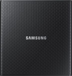 Samsung WAM 250 Hub netværksaudioafspiller, forside, sort metalgitter med gentaget geometrisk mønster, hvidt Samsung-logo i midten