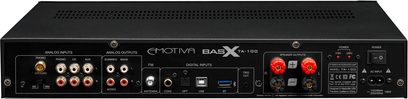 Emotiva BASX TA-100 stereo hi-fi forstærker, set forfra, sort front med knapper, stik og rød display