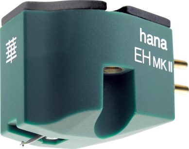 Grønn Hana EH MKII pickup til platespiller, med hvit påskrift og gullbelagte kontakter, sett i trekvart vinkel