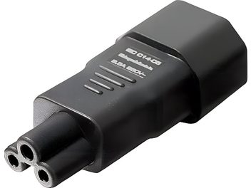 Чорний мережевий адаптер GigaWatt IEC320-C5 крупним планом, з трьохконтактним гніздовим роз’ємом