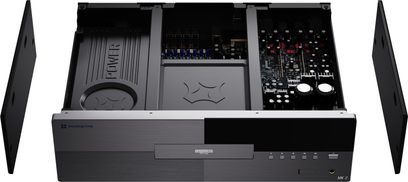 Lettore Blu-ray 4K Magnetar UDP900 MKII multi-zona nero visto dall'alto con coperchio rimosso che rivela i circuiti interni