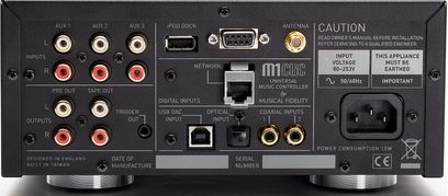 Musical Fidelity M1-CLIC sort netværksaudioafspiller, bagside, audio- og netværksforbindelser, kontroller, etiketter