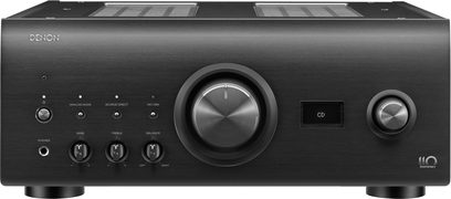 Denon PMA-A110 sort hi-fi stereoforstærker, frontvisning, frontpanel med knapper, drejeknap, hovedtelefonstik og digitalt display