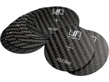 Ungnoi Fiber anti-vibration dampers, black round discs with carbon fiber pattern, pack of 8