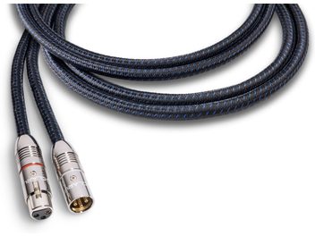 Clarus Aqua XLR 2m analoogne XLR helikaabel musta ja sinise punutud kattega, hõbedaste metallist isas- ja emasühendustega