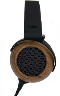 Åbne trådbundne hi-fi-hovedtelefoner Fostex TH808 med sort hovedbøjle, cirkulære ørekopper i træ og sort gitter med geometriske mønstre