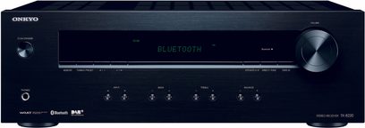 Integrierter Hi-Fi-Stereo-Verstärker Onkyo TX-8220, Vorderansicht, rechteckiges schwarzes Gehäuse, großer Knopf rechts, zentrales Display
