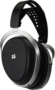 Hifiman Audivina LE lukket sort hovedtelefon, med kornede ørekopper, sølvfarvet metalbøjle og perforeret hovedbånd, set fra siden