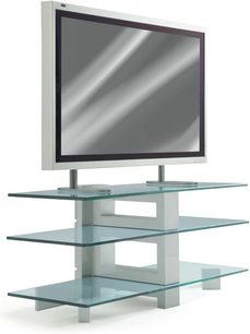 Tv-møbel i glas og metal med 3 hylder, integreret vægbeslag til fladskærm og 3/4 frontvisning