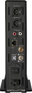 Hi-fi slúchadlový predzosilňovač EF499, zadný pohľad, konektory XLR, RCA, Ethernet, USB Type-C, USB-B, koaxiálny, vypínač napájania