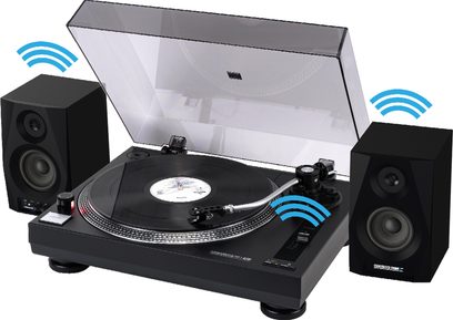 Black Reloop RT-1 BT turntable with clear dust cover and DSM3 BT wireless stereo speakers on each side