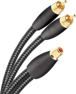 Tři černé audio kabely se zlatými RCA konektory, dva samečky a jedna samička, opletené, značky Audioquest FLX-X Splitter