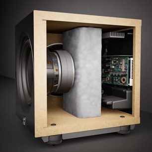MartinLogan Abyss 8 subwoofer i gennemskæring, der viser højttaler, hvid isolering og interne elektroniske kredsløb