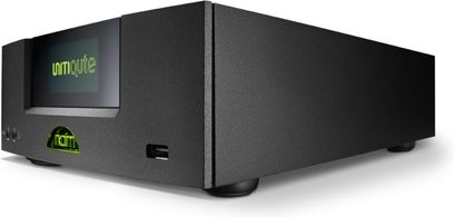 Naim Audio UnitiQute 2 højfedelt system i sort, set forfra, kompakt rektangulær form med grøn skærm på forsiden
