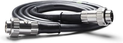 Analoge DIN-audiokabel Naim Audio Snaic 5-pins zwart, metalen connectoren, close-up op witte achtergrond