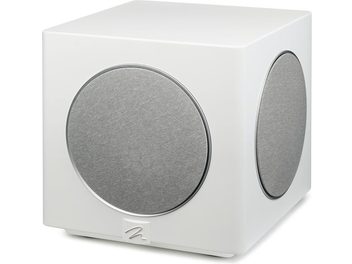 MartinLogan Abyss 10 valkoinen satiini subwoofer valkoisessa mattakuutiossa, jossa harmaat pyöreät etu- ja sivuritilät