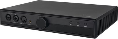 Preamplificator pentru căști Hi-Fi Hifiman Prelude, vedere din trei sferturi față-stânga, 3 butoane, 4 conectori, 1 rotiță, finisaj negru