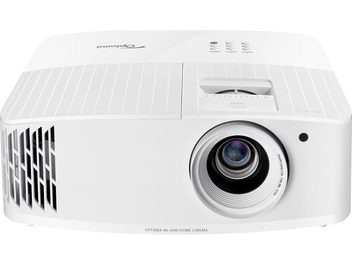 Projetor Optoma UHD35 branco visto de frente, lente centralizada, grelhas de ventilação laterais, botões na parte superior
