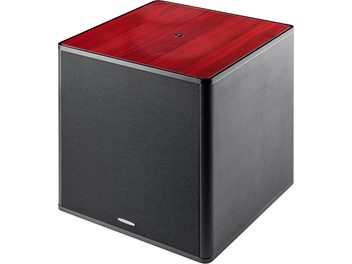 Subwoofer Sonus Faber Gravis V, černá přední strana a leskle červená horní část, pohled z tříčtvrtečního úhlu