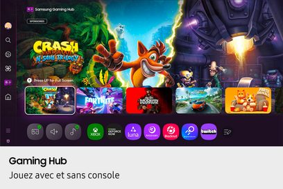 Rozhraní Samsung Gaming Hub v barevném provedení zepředu na černém pozadí, zobrazující velkou ilustraci Crash Bandicoota uprostřed, náhledy her seřazené v řadě a ikony cloudových herních služeb dole